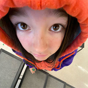 Meet your Posher, Taryn